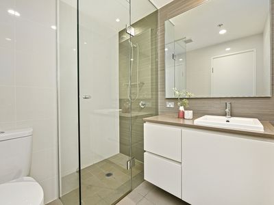 1606 / 7 Rider Boulevard, Rhodes