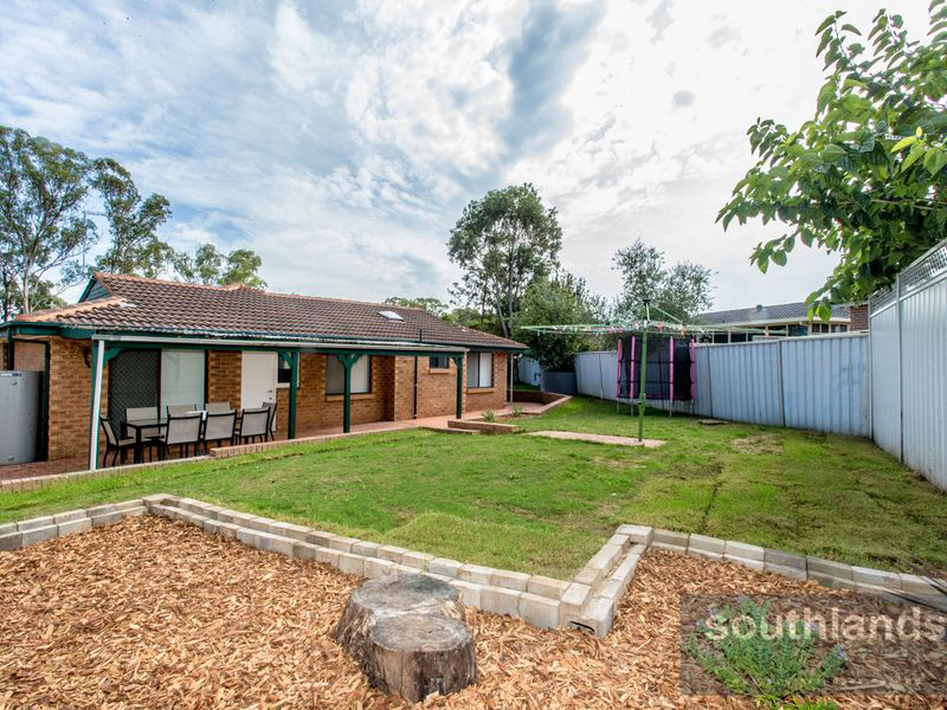 16 Dilga Crescent, ERSKINE PARK