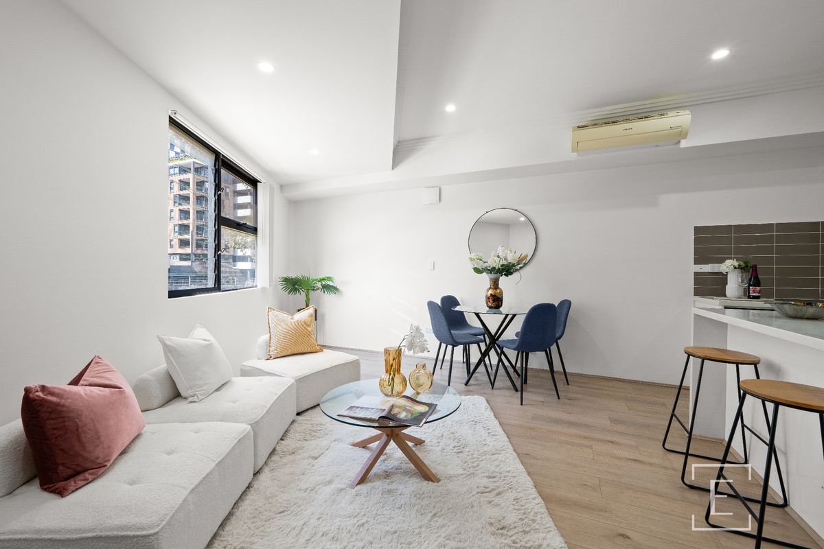 2 / 6 Station Street, Homebush