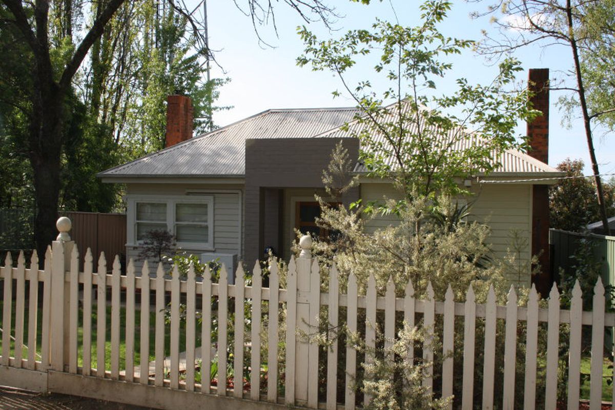 1 / 43 Hunter Street, Mansfield