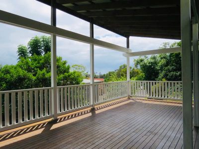2 Jarrah Crescent, Ocean Shores