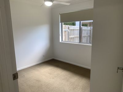1 / 3 Ridge View Court, Nikenbah