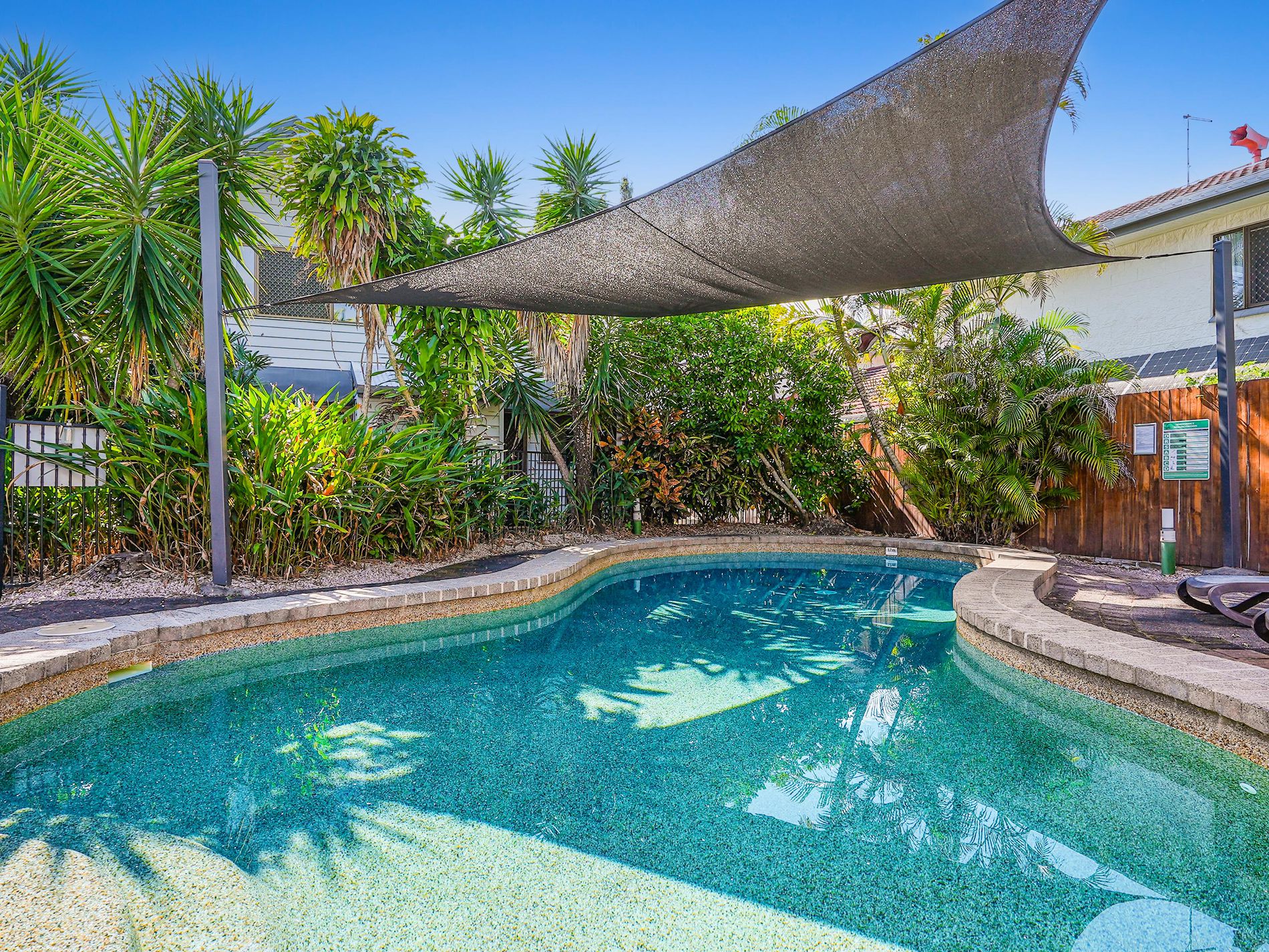 9 / 17-19 Balaclava Road, Earlville