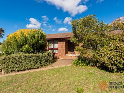 3 Hooke Place, Charnwood