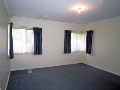4 Longmore Street, Kangaroo Flat