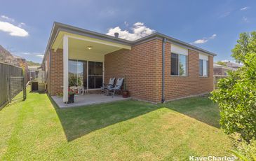 57 Grant Parade, Officer