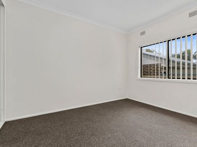 42 Greenacre Road, Wollongong