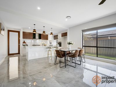 17 Nell Edeson Street, Taylor