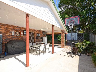 6 Stocks Road, Dundowran Beach