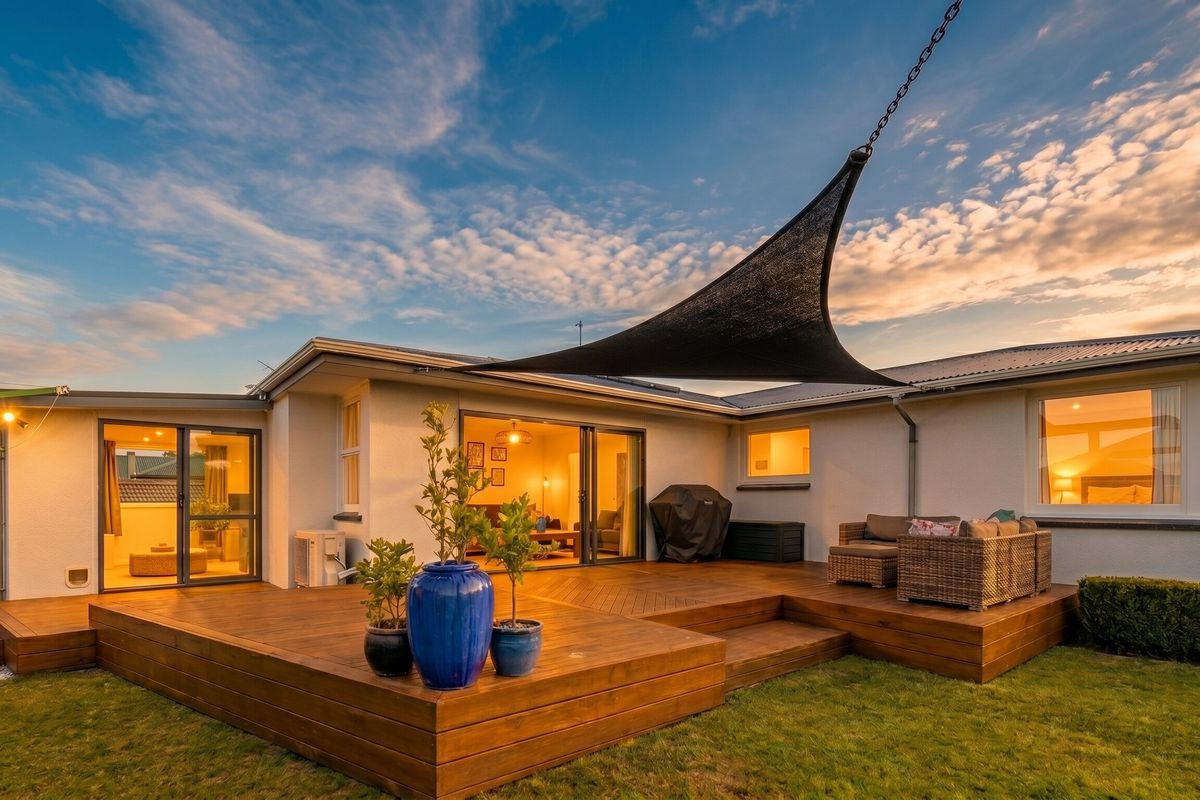 Full House. Seriously Selling! 