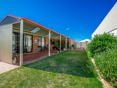5 Emerald Way, Australind