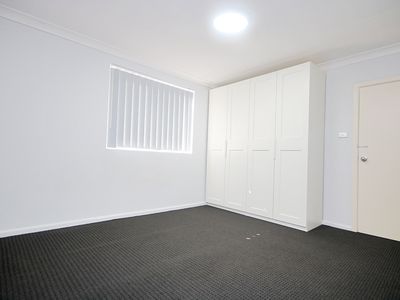 9 / 16 Renown Avenue, Wiley Park