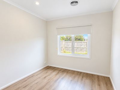 80 Riverstone Boulevard, Clyde North