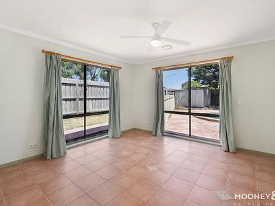 24 Pine Hill Court, Cranbourne North
