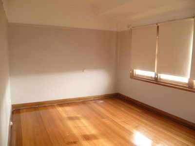 23 Churchill Avenue, Newtown