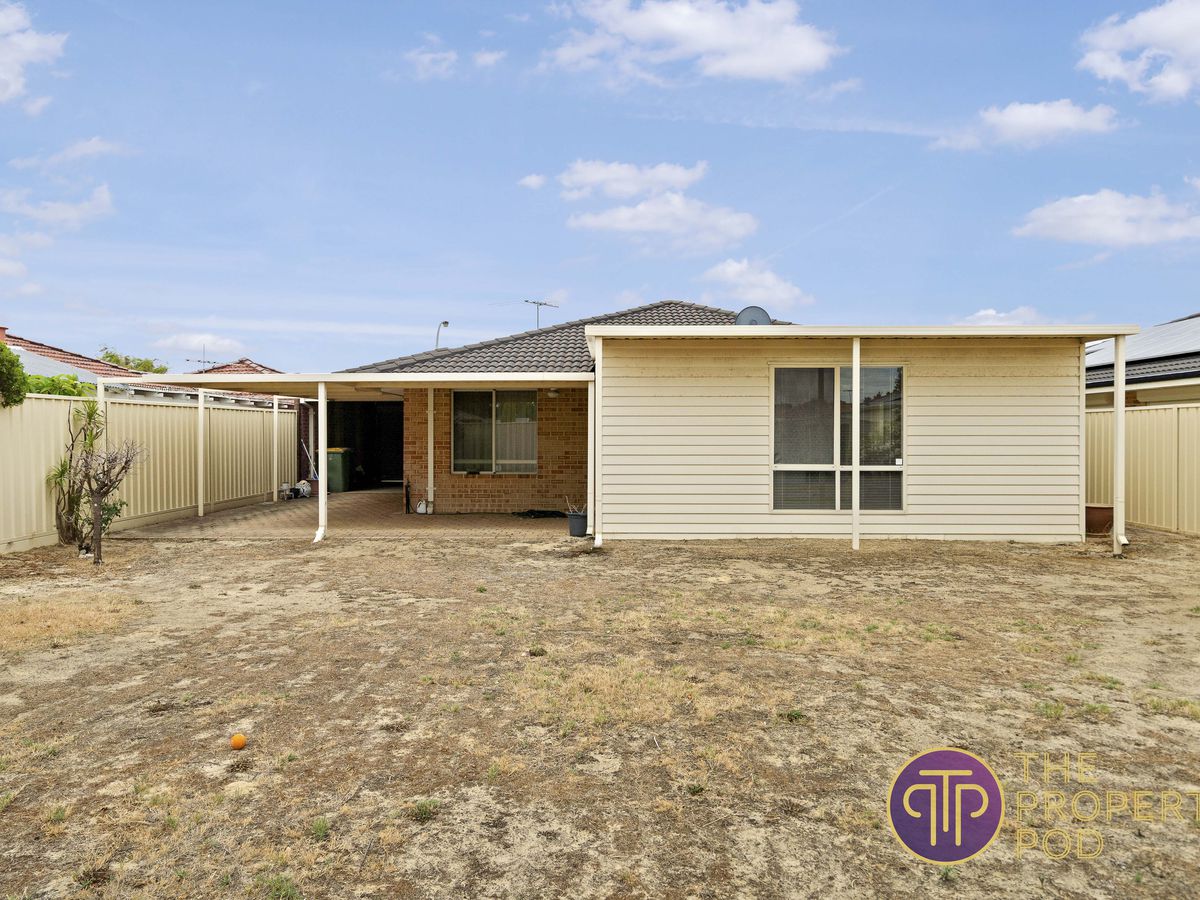 17 Adana Elbow, Kenwick