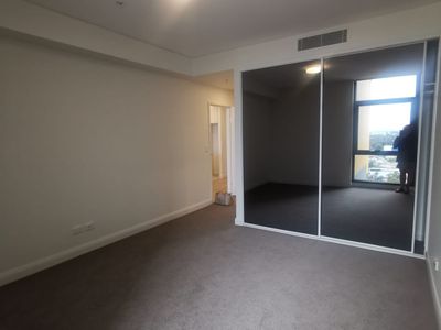 1607 / 39 East Street, Granville