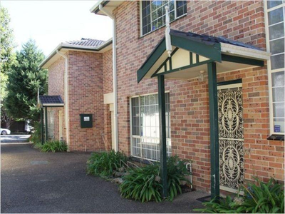 2 / 3 Third Avenue, Campsie