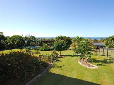 9 Cove Boulevard, River Heads