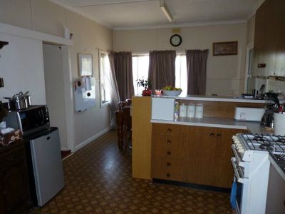 48 Bennett Road, Horsham