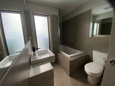 7 / 252-254 Pakington Street, Geelong West