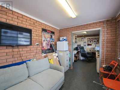 6-7 / 177 Barrington Street, Bibra Lake