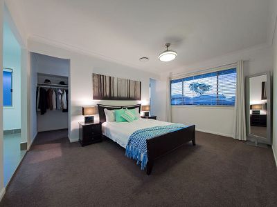 24 Feathertail Pl, Wakerley