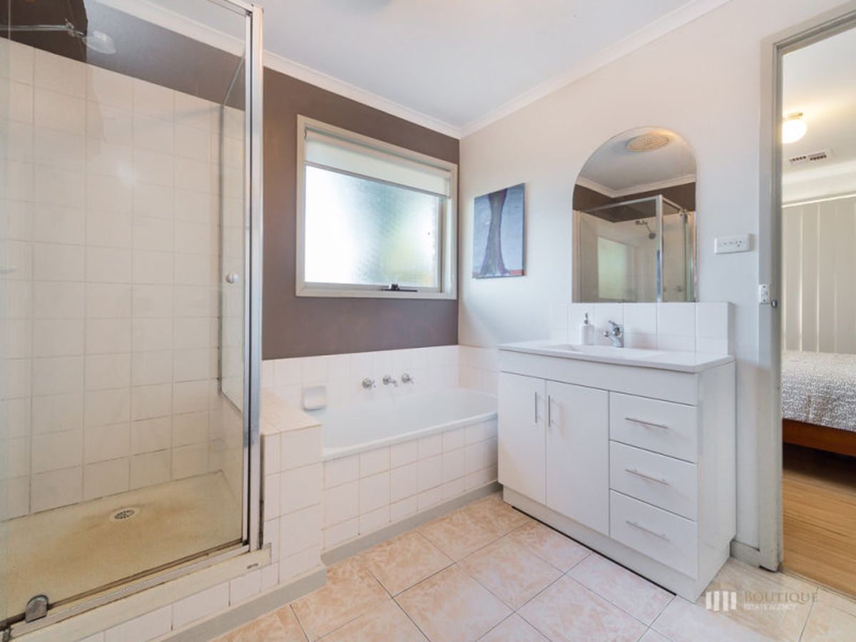 12 Coronata Court, Narre Warren