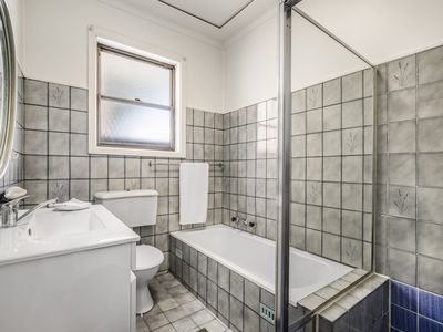 47 Lucas Road, Burwood