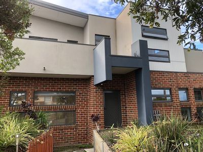 1 / 738 Elgar Road, Doncaster