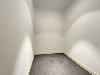 101 / 589 Elizabeth Street, Melbourne