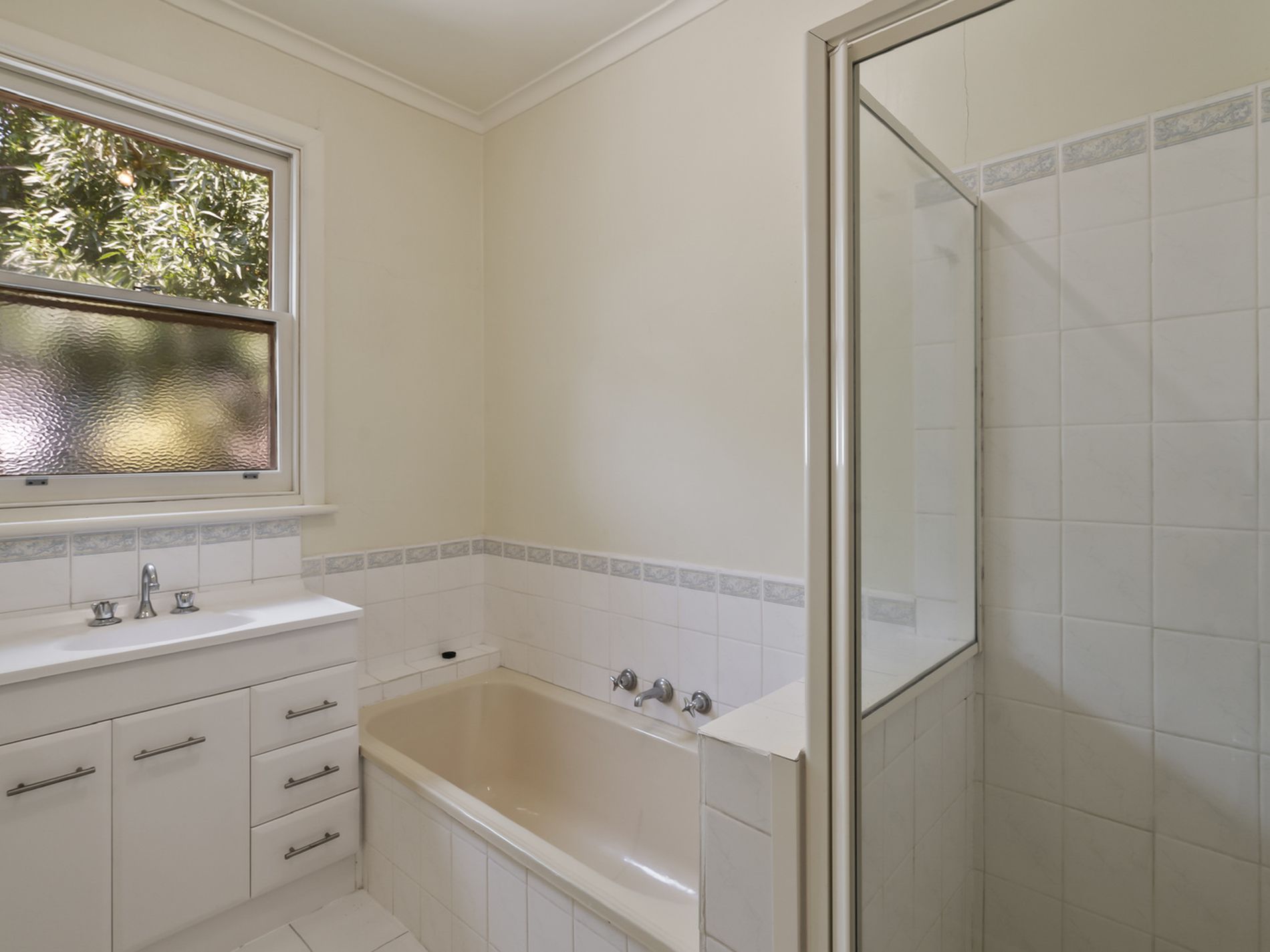 17 The Parade, Mansfield