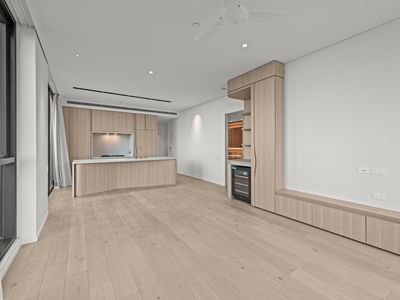 603 / 66 Hope Street, South Brisbane