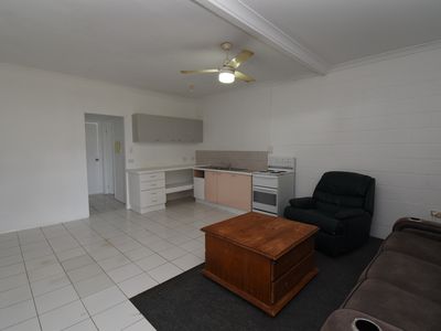 35-37 EAGLE STREET, Longreach