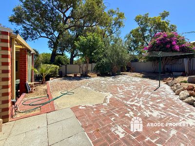 21 Barrows Way, Balga