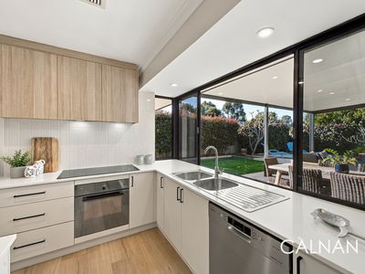 4 Clemros Way, Leeming