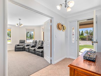 15 Packenham Promenade, Canning Vale