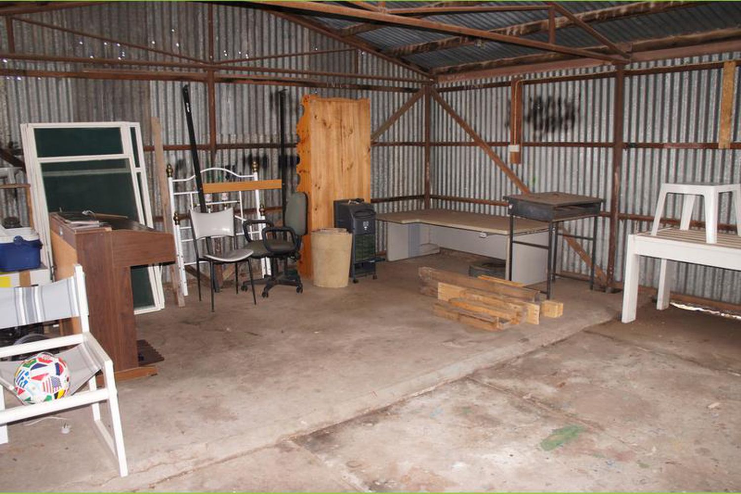 22 Rose Street, Horsham