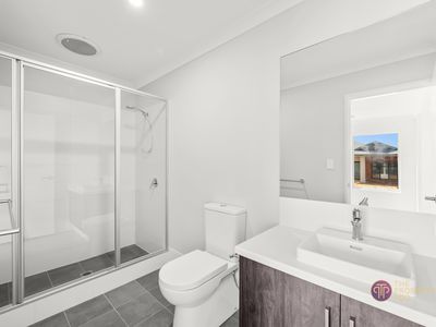 6 Ross Street, Byford