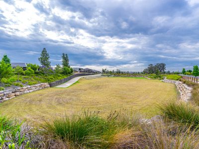 16 Atlantis Crescent, Gregory Hills