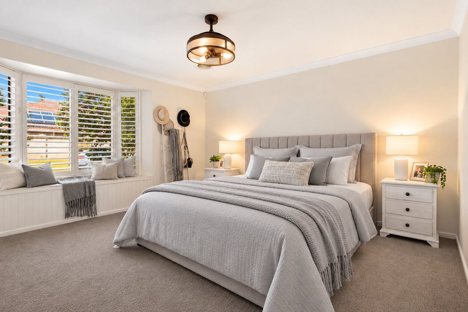 2 Anzio Court , Secret Harbour