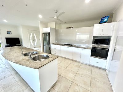 49 Moore Street, Trinity Beach