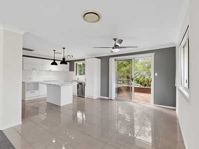 14 Michelle Street, Bellmere