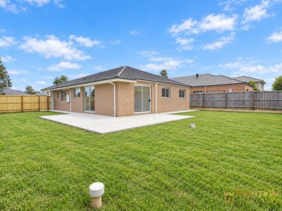 29 Praline Street, Manor Lakes