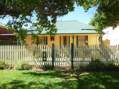 72 Macleay Street, Dubbo