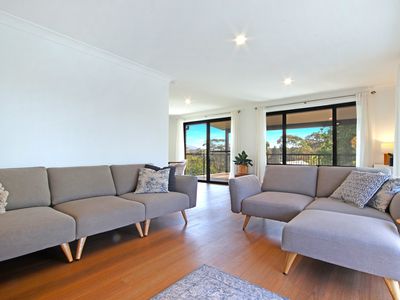 11 Old Highway, Narooma