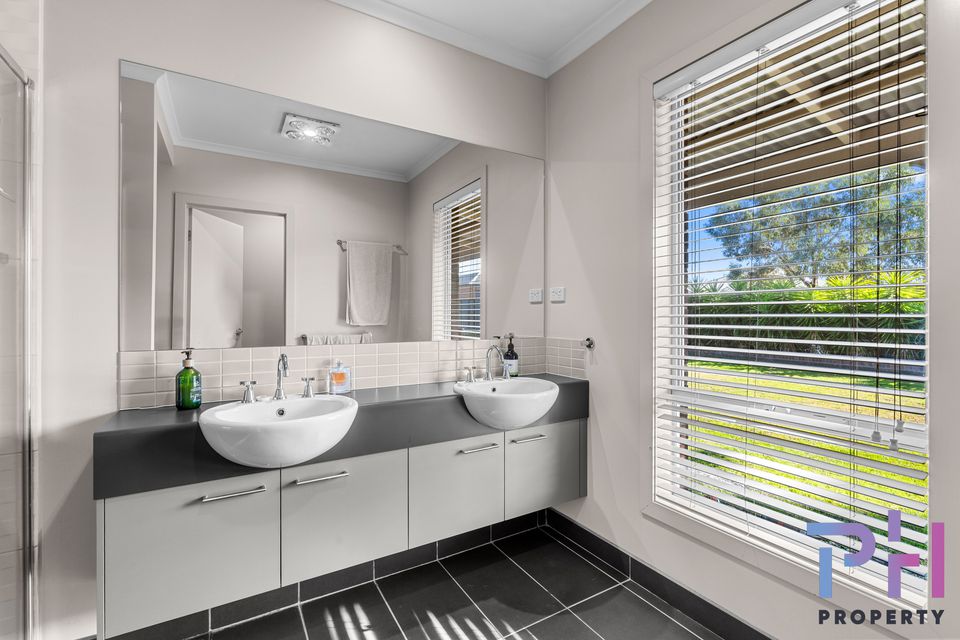 18 Arlington Court, Maiden Gully