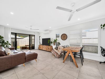 5 Girringun Parade, Mount Peter