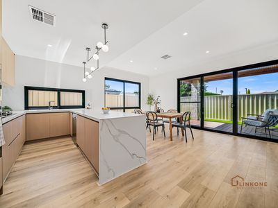 7B Silvertop Terrace, Willetton