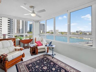 4E / 2 RIVERVIEW PARADE, Surfers Paradise
